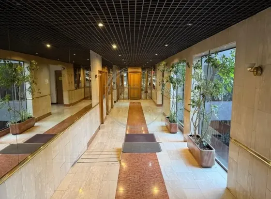 Oficina En Venta En El Golf Frente Al Mut A Pasos Del Metro