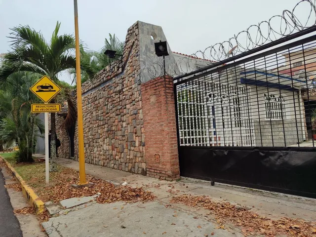 Lm Aparto Quinta En Venta En Prebo Urb. Sabana Larga Valencia Carabobo Venezuela 
