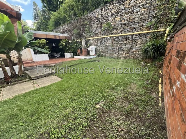Oficina Con Jardin En Anexo De Casa En Alquiler, Urb. Caurimare