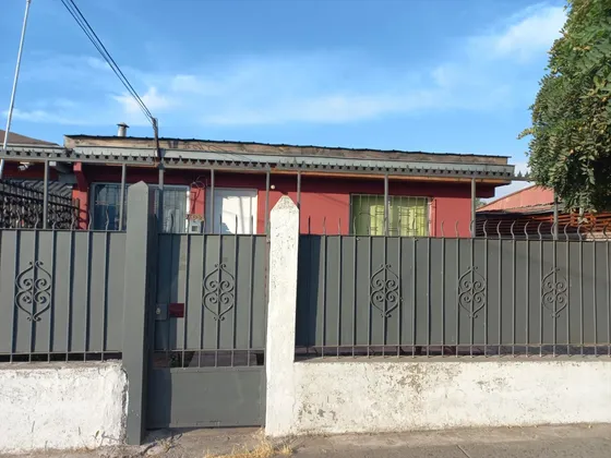 Casa Con Gran Terreno