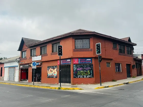 Arrienda Esta Casa Para Uso Comercial!!!