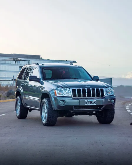 Jeep Grand Cherokee 4.7 V8 Limited Scv Automática