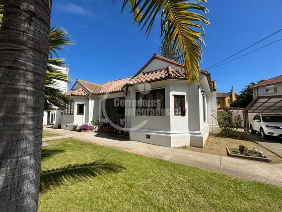 Casa De Un Piso En Miraflores 300 Mts Const, Terreno 1000mts