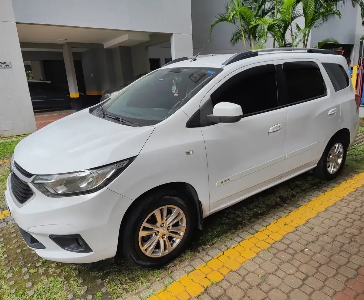 Chevrolet Spin 2019 1.8 Lt 5l Aut. 5p Chevrolet Spin 2019 1.8 Lt 5l Aut. 5p