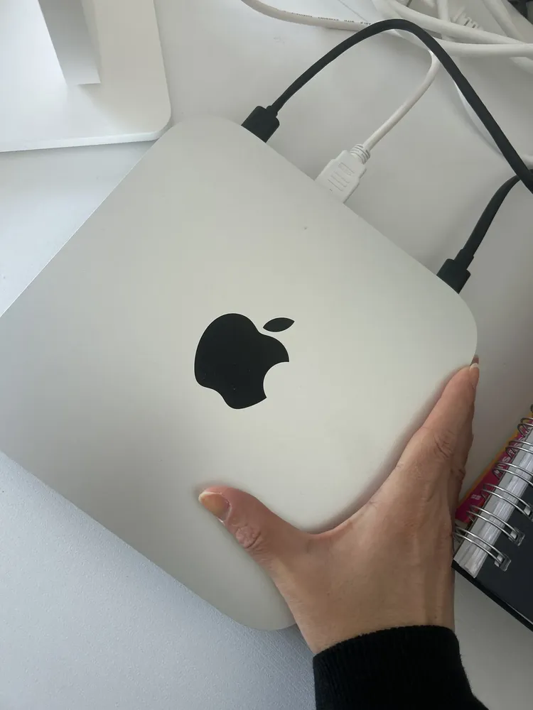 Mini PC Apple Mac mini M2 - 8GB de RAM - 256GB Distribuidor