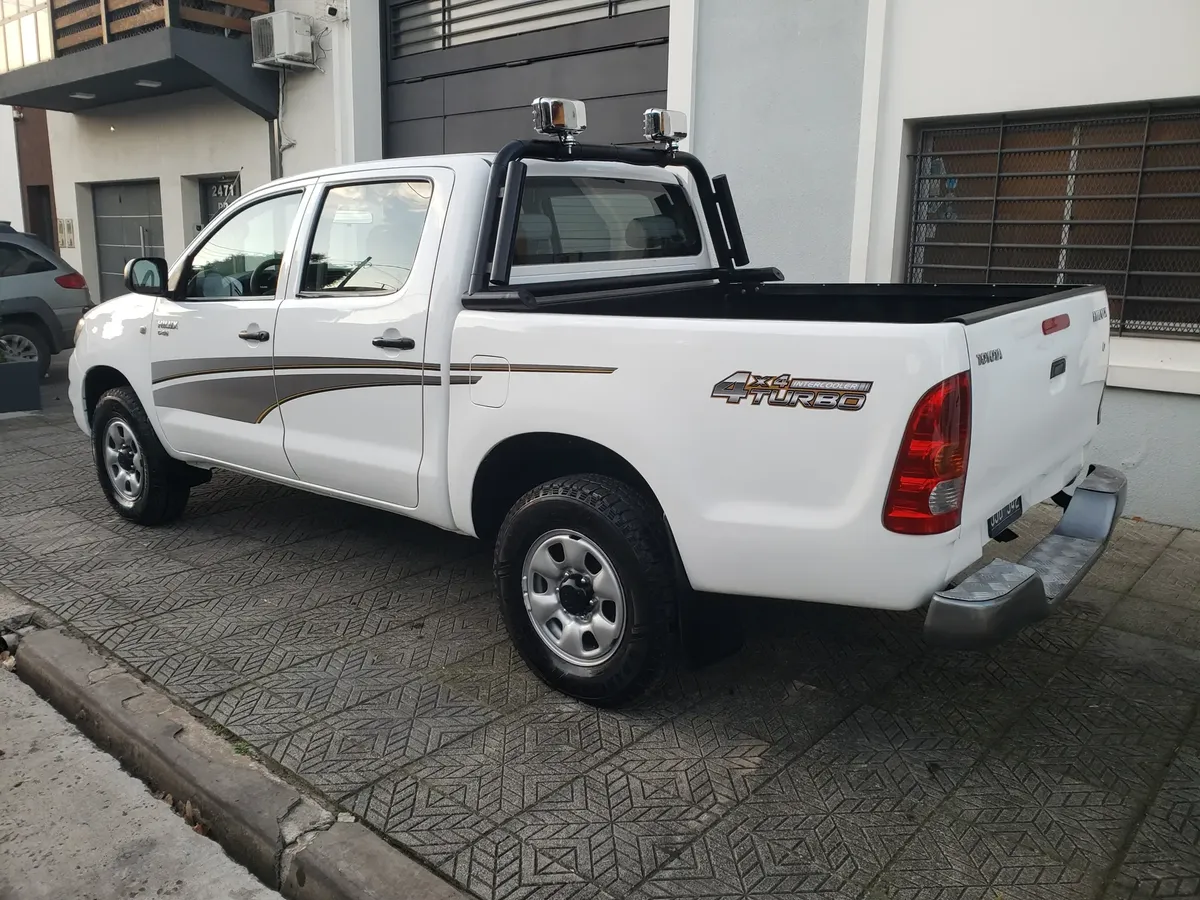 Toyota Hilux Pick-Up 2.5 Dx Pack Cab Doble 4x4 (2009)64016344464129121