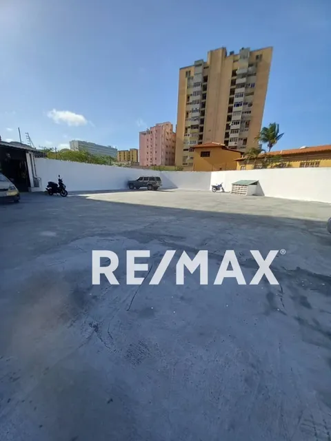 Apartamento En Res. San Valentín, Av. 4 De Mayo, Porlamar Cod: 1087