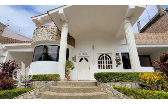 Casa En Venta En Urb. Pasó Real. Charallave. Con Piscina (pe)