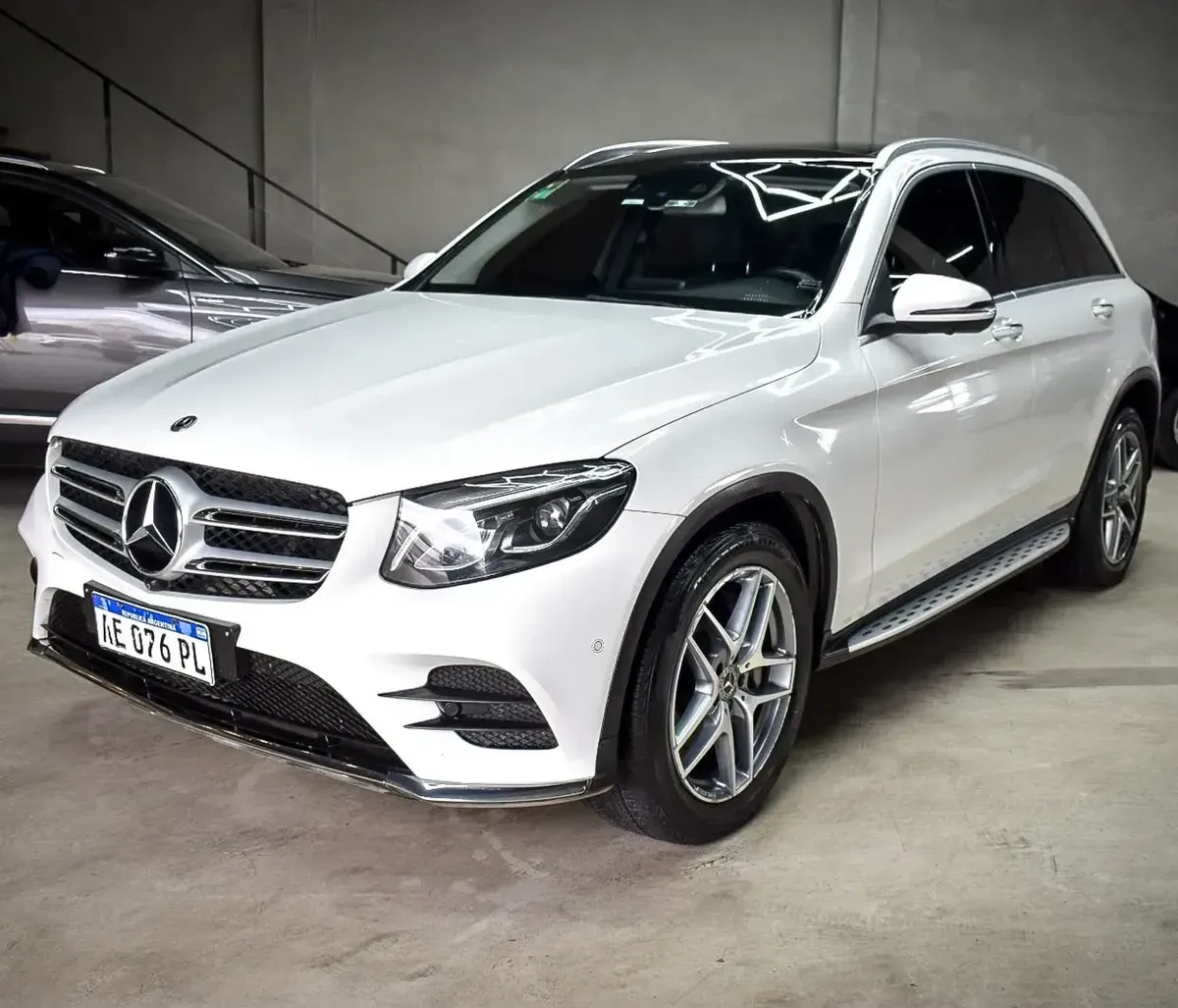 Mercedes-Benz GLC Class GLC 300 AMG Line