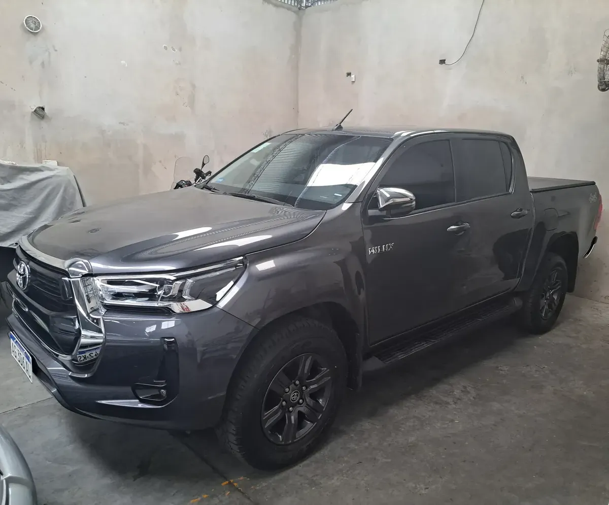 Toyota Hilux Pick-Up 2.8 Cd Srv 177cv 4x4