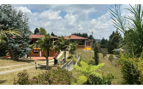 Venta Finca Vereda Barro Blanco Santa Elena Medellín