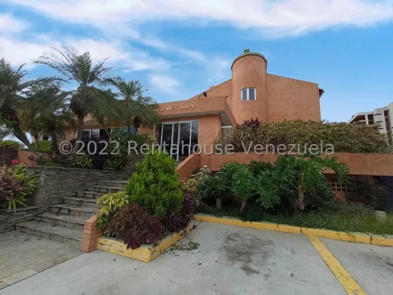 Casa En Venta Ubicada En Terrazas Del Country Valencia Carabobo 24-3485, Eloisa Mejia