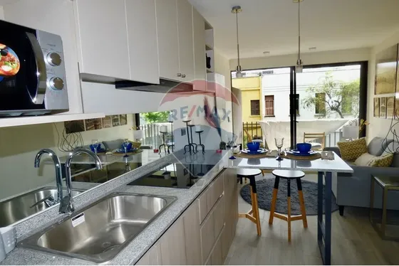 Departamento En Venta: 2 Dormitorios En Santiago