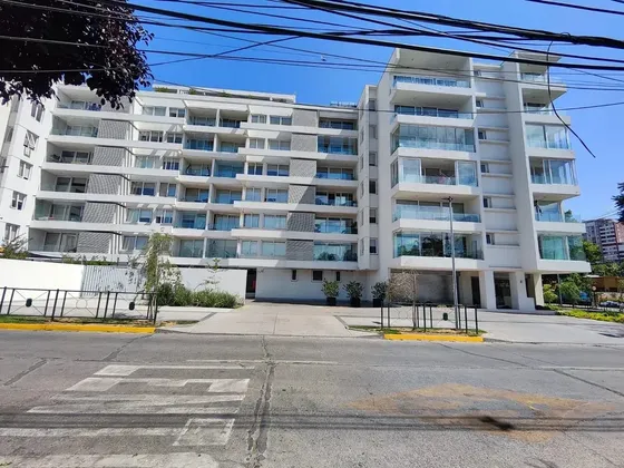 Arriendo Depto De 3d - 3b Con Terraza Y Amenities Completo