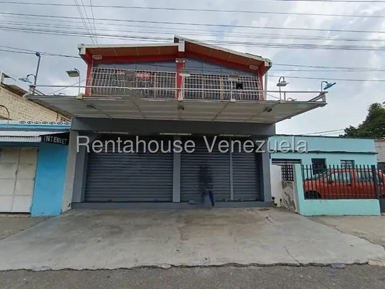 En Alquiler Local Comercial En Av Constitucion Sector 23 De Enero #25-21420 Rm