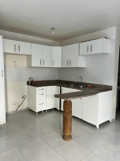 Apto. 3 Hab. Vacío 1er. Nivel Jacobo Piscina Rd$ 18 Mil