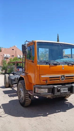 Atego 4x4, Motor, Bomba Inyectora A Nuevo. Muy Buen Estado