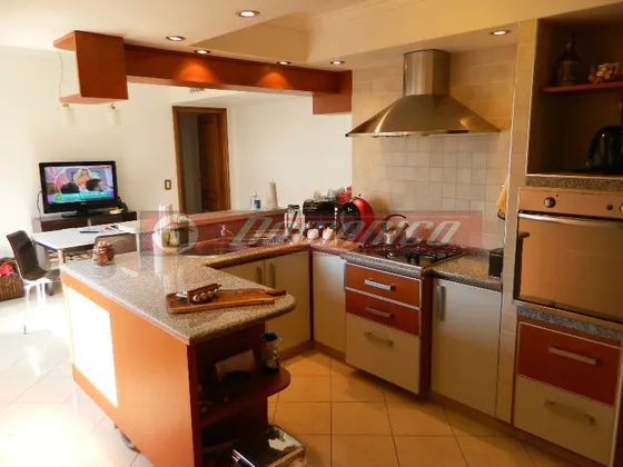 Departamento En Venta En Castelar