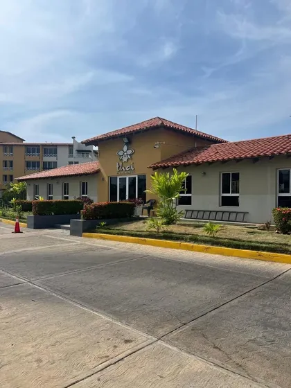 Apartamento En Alquiler En Lechería Conj Res Thai