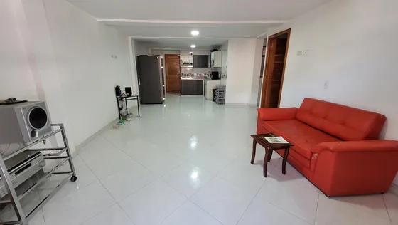 Amplio Apartamento En Niquia En Venta