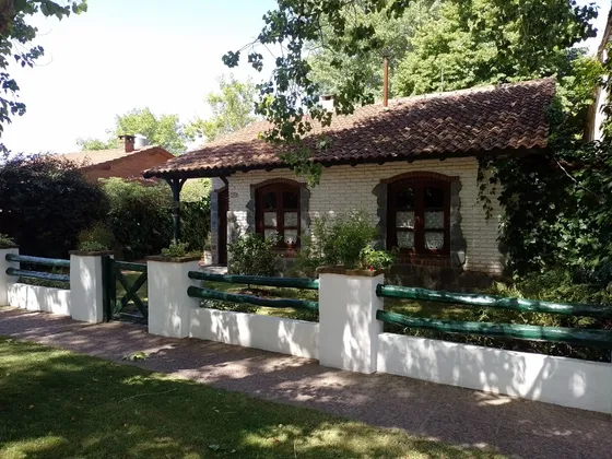 Alquilo Chalet De 4 Ambientes Con Wifi Y Gas Natural En La Lucila 2024/2025