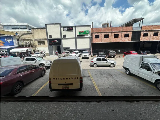 Mini Deposito 20mt2 Los Cortijos En Alquiler