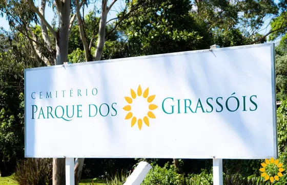 Cemiterio Parque Dos Girassóis - Jazigo Duplo 6 Gavetas + Área De Serviço + Ossário