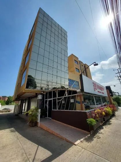 Alquiler Oficina Equipada Ce Ankla (av Ppal Lechería)