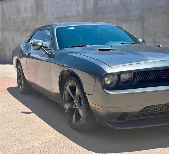 Dodge Challenger 3.6 Sxt V6 At