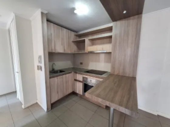 Depto. 2d1b En Piso 5 Con Terraza Y Piscina  Metro Plaza Ch