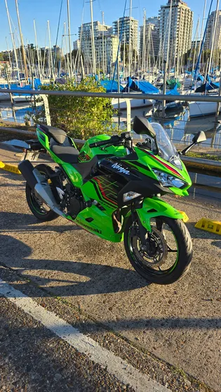 Kawasaki Ninja 400 Krt Titular Primera Mano 2023 Con 16.000k