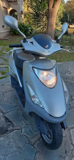 Scooter Honda Elite 125,