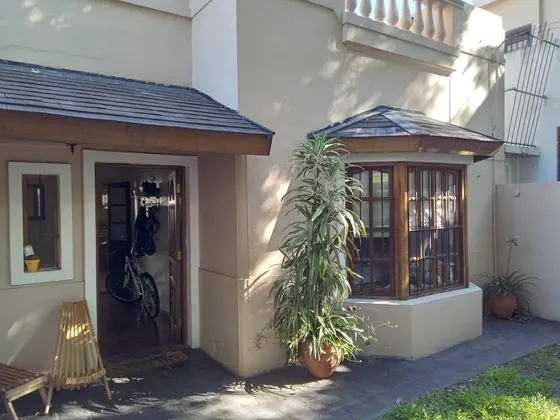 Ph En Venta - 3 Dormitorios 2 Baños - Cochera - 200mts2 - Villa Lynch
