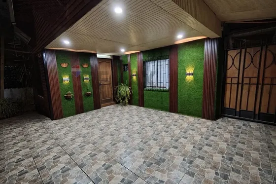 Casa Esquina Con Segunda Vivienda Independiente