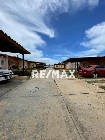 Casa En Las Marites, Municipio Garcia, Isla De Margarita Cod: 1395