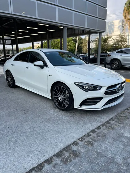Mercedes-benz Clase Cla 2.0 35 4matic Amg At
