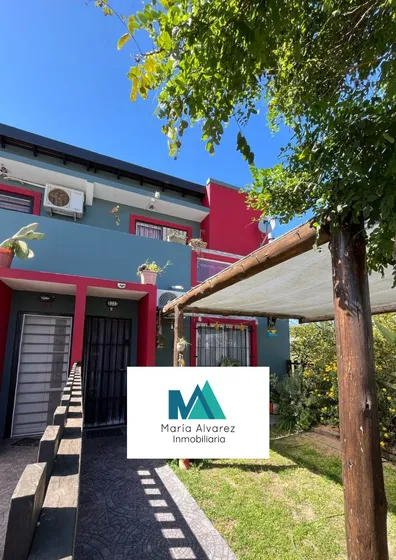 Venta Duplex En Mar Del Tuyu, Amplia Unidad Al Frente, Calle 5 Nro 8986, La Costa