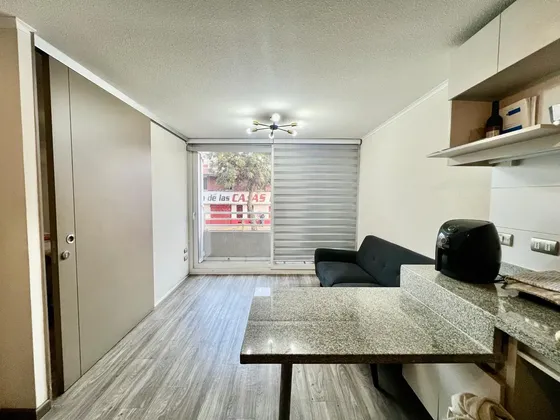 Excelente Arriendo Para Vivir, A Pasos Del Metro 1d 1b.