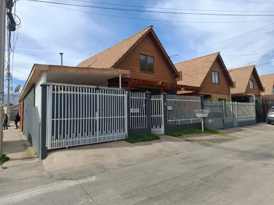 Se Vende Casa 3 D 3 Baño Remodelada Cielos Del Valle Cqmbo