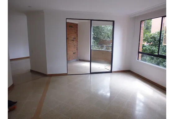 Apartamento En Arriendo En El Poblado, El Tesoso