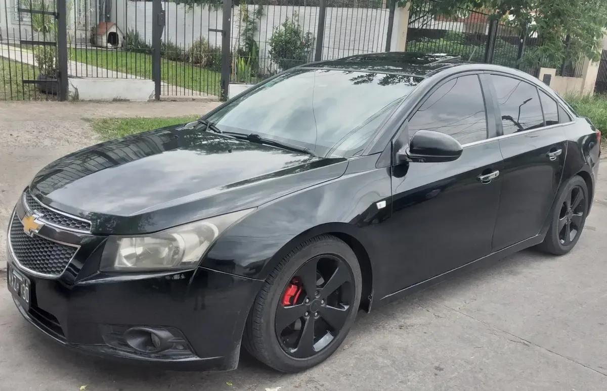Chevrolet Cruze 1.8 Ltz At 5 p