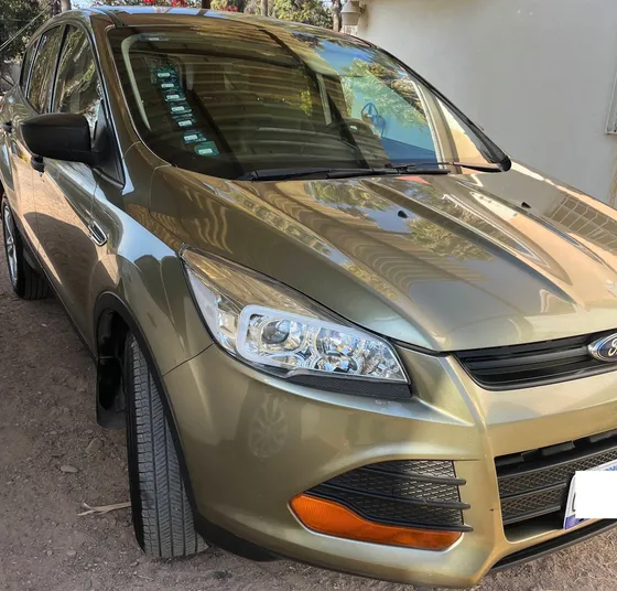 Ford Escape 2.5 S 5vel L4 Mt
