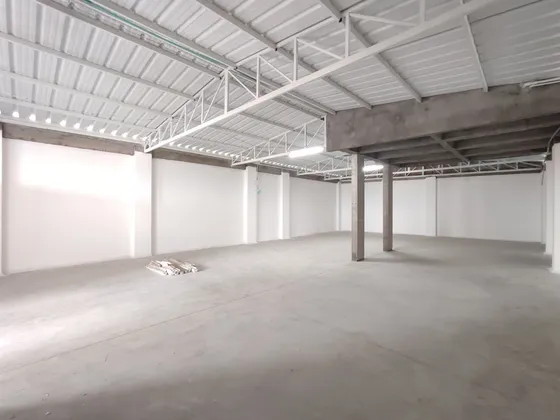 Bodega En Arriendo En San Luis. Cod A10253