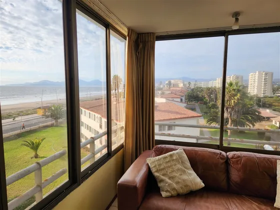 Departamento En Venta De 2 Dorm. En La Serena