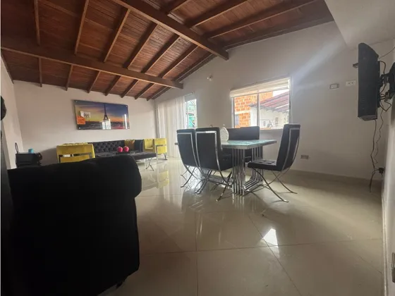Se Vende Hermoso Apartamento En Manrique