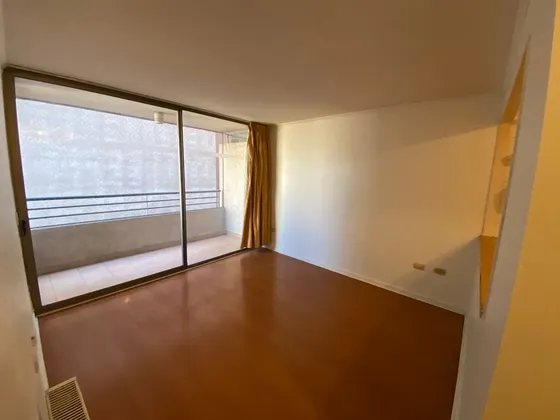Espectacular Departamento En Zona Comercial