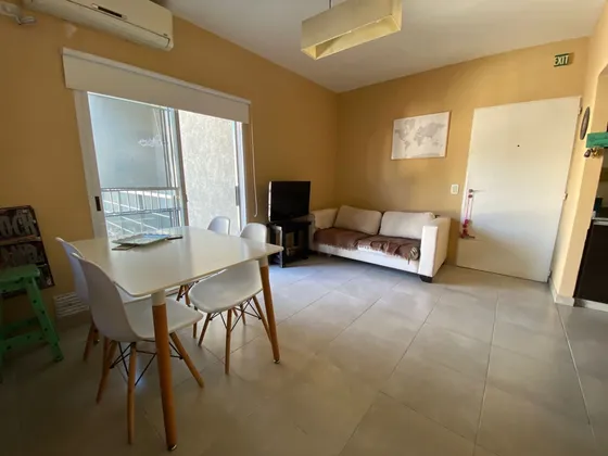 Venta Monoambiente Divisible Con Balcón Villa Real