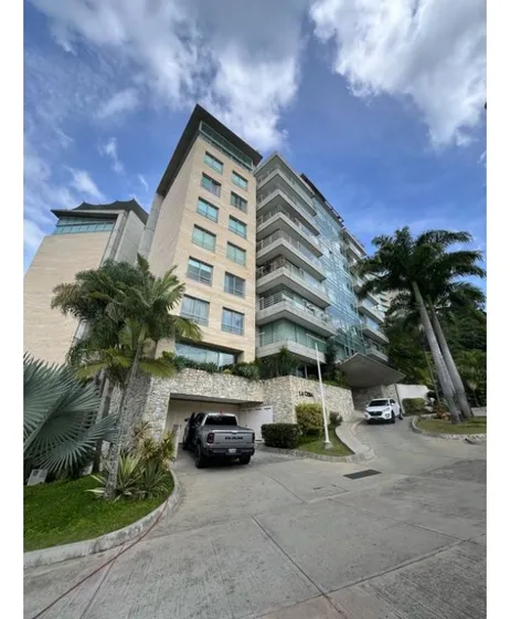 Se Vende Apto 264m2 3h+s/4.5b+s/3p Las Mercedes 0267