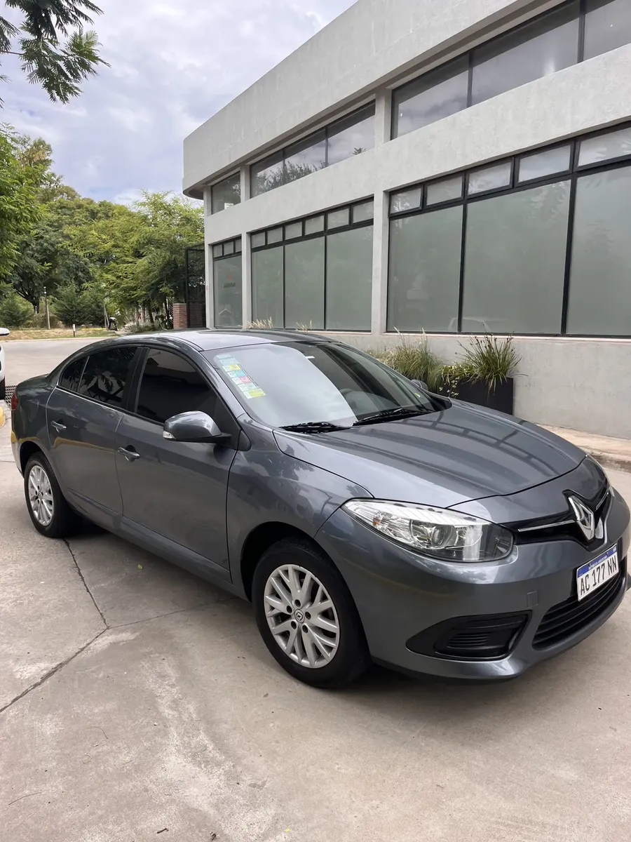 Renault Fluence 1.6 Ph2 Dynamique Pack 110cv