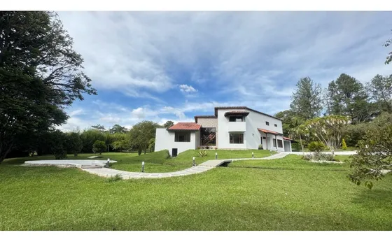 Venta De Hermosa Casa Finca Independiente Sector El Yarumo Ldc
